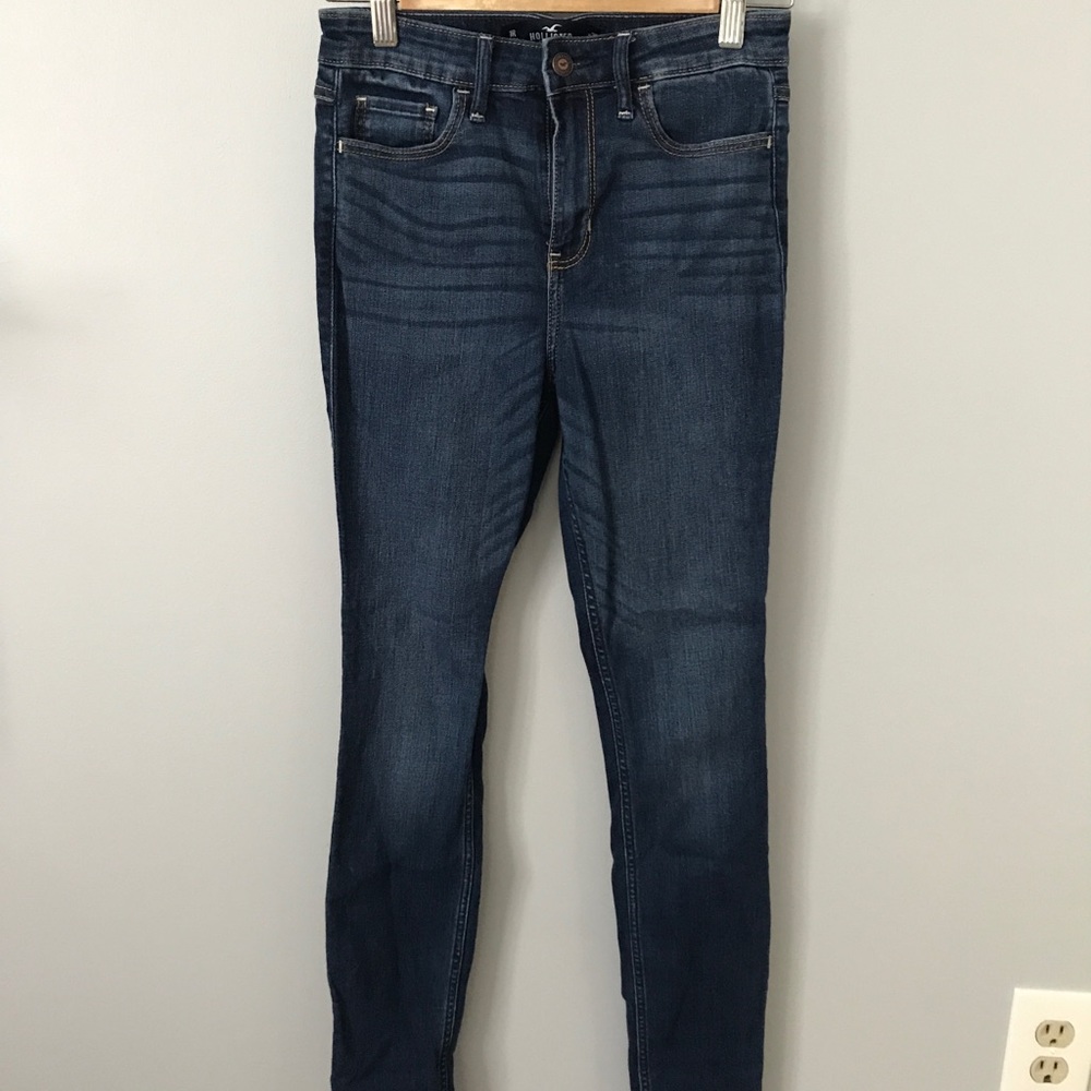 Dark blue skinny jeans
